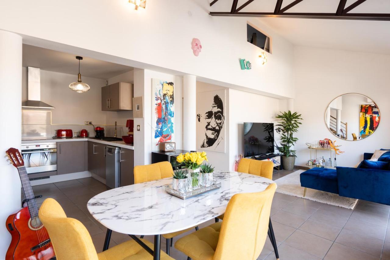 L'Avant Scene Meuble 5 Etoiles Parking Gratuit Jacuzzi Avignon Exterior foto