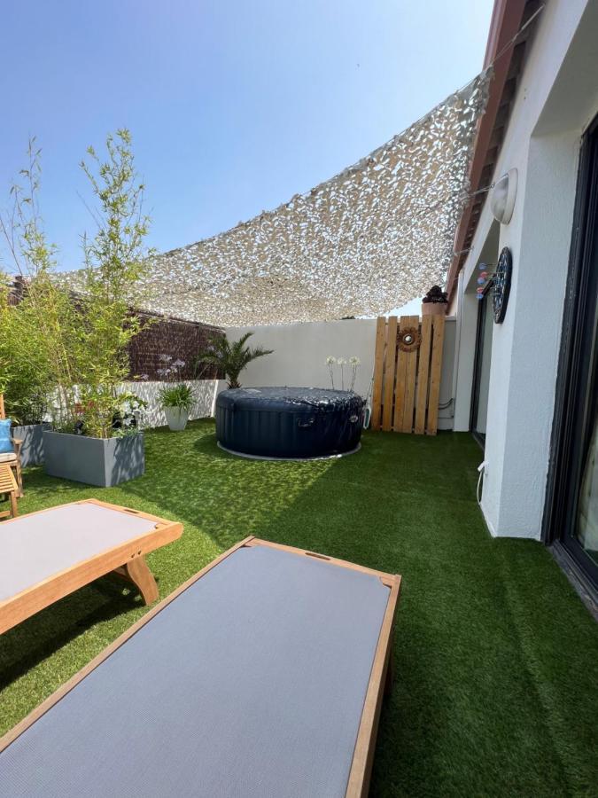 L'Avant Scene Meuble 5 Etoiles Parking Gratuit Jacuzzi Avignon Exterior foto
